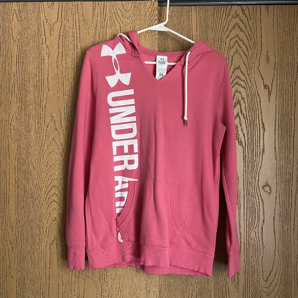 Small Under Armour Sweatshirt